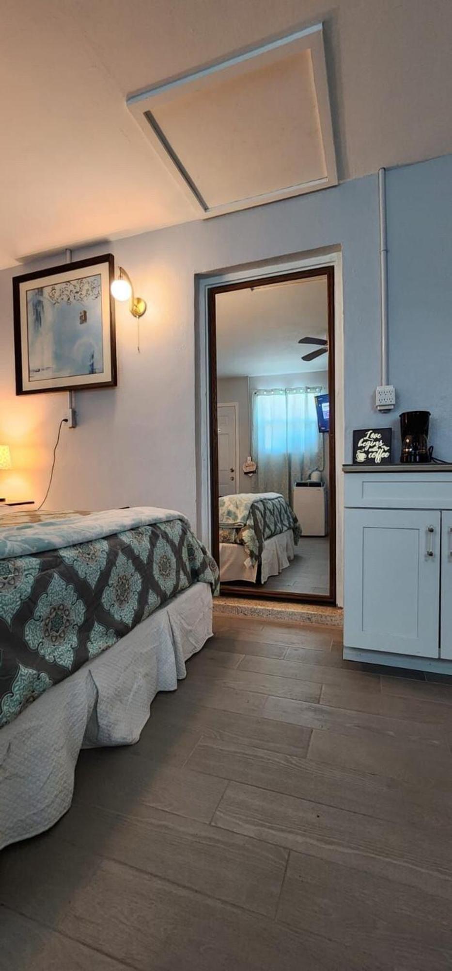 Sweet Studio In Sarasota Bagian luar foto